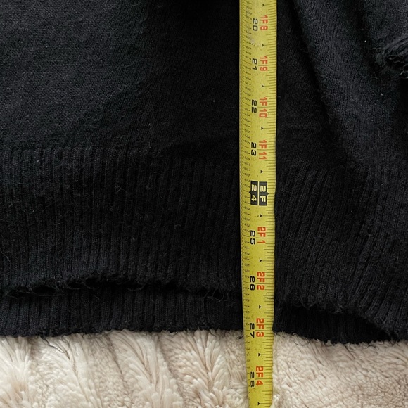 Wildfox White Label Black With Gold Sequins Sweater. - Picture 6 of 13